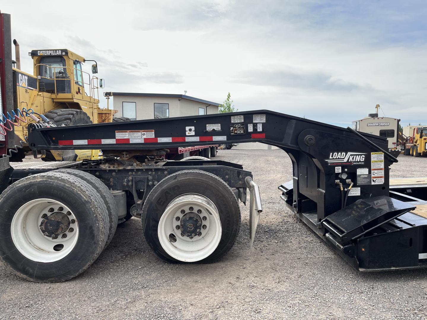 ./imagenes/INVOICE/2019/16959/LOW BOY LOAD KING 554SS (62).JPG